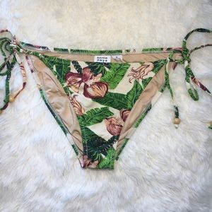 NWOT SOMEDAYS LOVIN Women’s Bikini Bottom